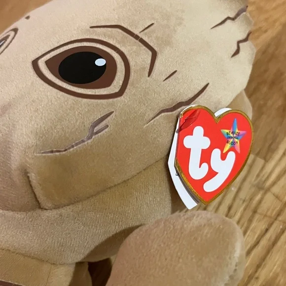 Marvel Groot - Picture 3 of 5